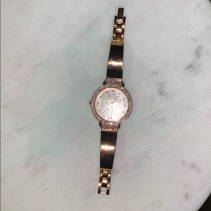 Badgley Mischka Accessories - Badgley Mischka rose gold watch Badgley Mischka Accessories - Badgley Mischka rose gold watch